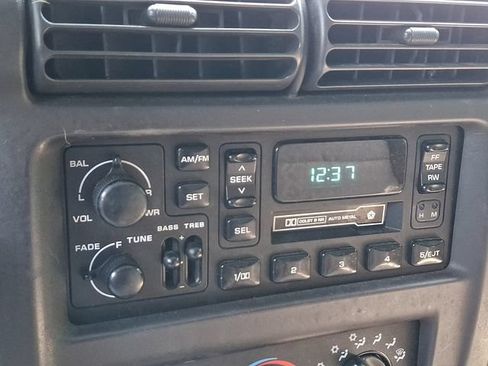 Used 2002 Jeep Wrangler Sport AWD/4WD image 23