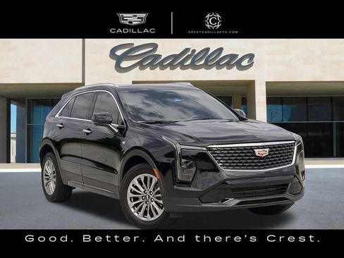 Certified 2025 Cadillac XT4 Premium Luxury FWD image 2