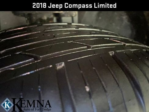 Used 2018 Jeep Compass Limited w/ Navigation Group image 30