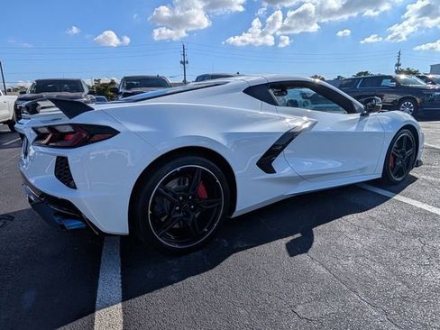 Used 2021 Chevrolet Corvette Stingray Preferred Cpe w/ Z51 Performance Package image 13