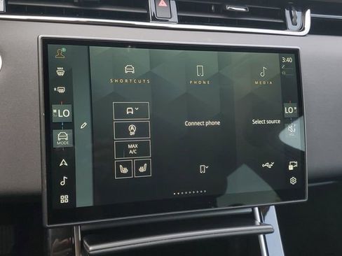 Certified 2026 Land Rover Range Rover Evoque S AWD/4WD image 22