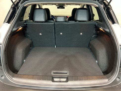 New 2026 Nissan Kicks SR w/ Cold Weather Package image 22