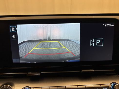 Certified 2024 Hyundai Kona SEL w/ Convenience Package image 18