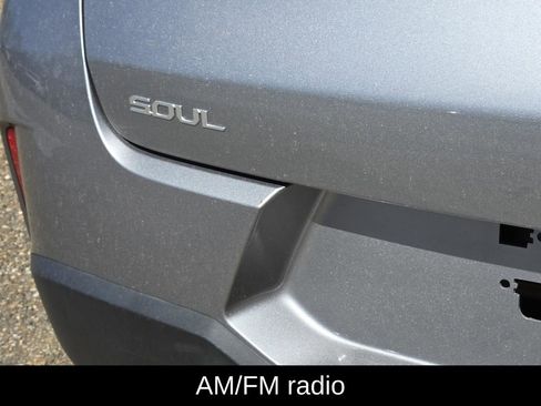 Used 2023 Kia Soul LX w/ Option Group 015 image 8