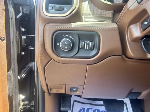 Used 2022 RAM 2500 Limited AWD/4WD image 22