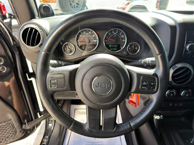 Used 2013 Jeep Wrangler Sport AWD/4WD image 22