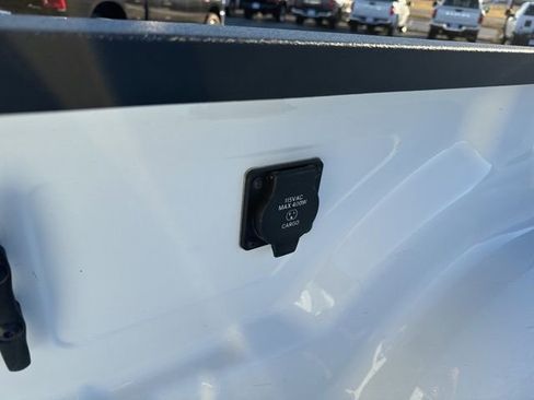 Used 2025 RAM 3500 Laramie image 25