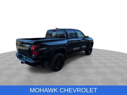 Certified 2024 Chevrolet Colorado Z71 w/ LPO, Dark Essentials Package AWD/4WD image 9