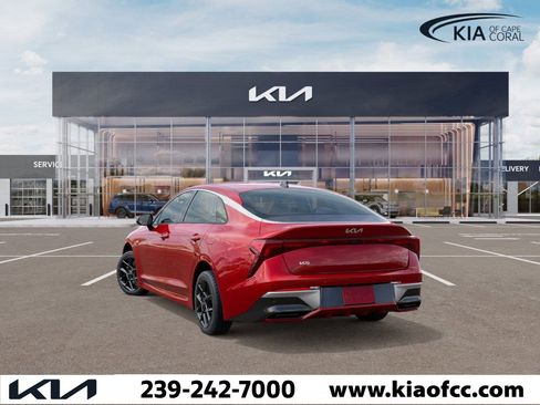 New 2025 Kia K5 LXS image 4