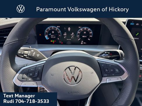 New 2026 Volkswagen Tiguan SE R-Line FWD image 31