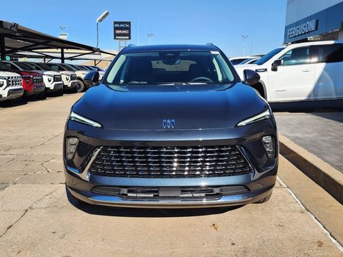 New 2026 Buick Envision Avenir image 9