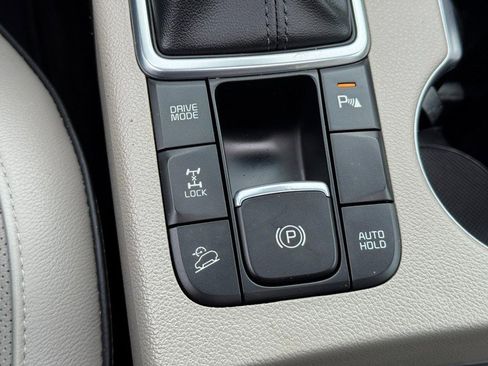 Used 2021 Kia Sportage EX w/ EX Technology Package image 24