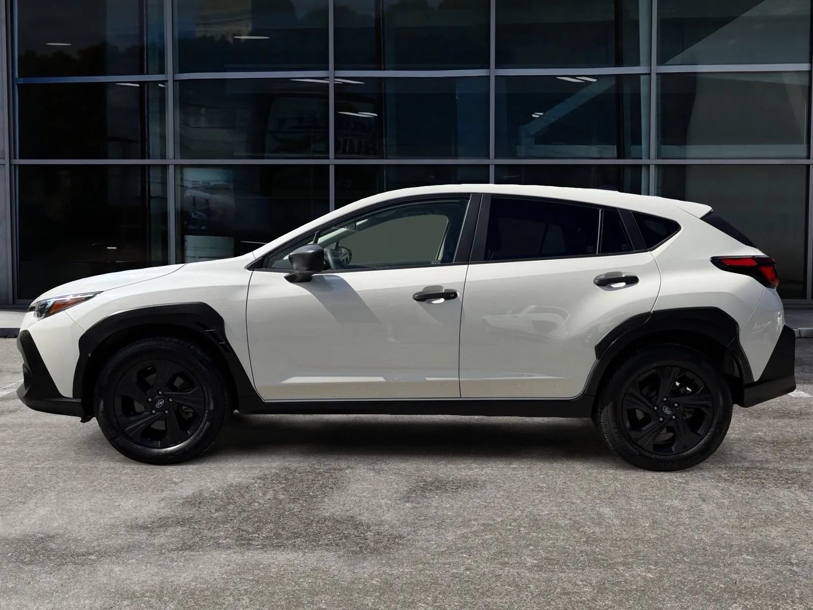 Used 2025 Subaru Crosstrek 2.0i AWD/4WD image 5