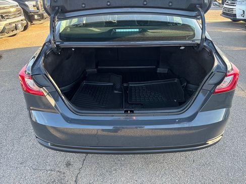 Used 2025 Toyota Camry LE image 37