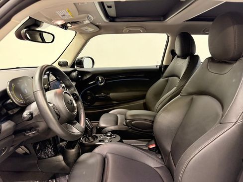 Used 2024 MINI Cooper SE FWD image 12
