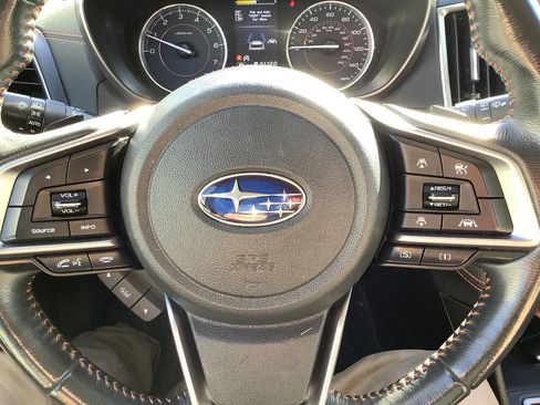 Used 2020 Subaru Crosstrek 2.0i Limited w/ Moonroof Package image 40