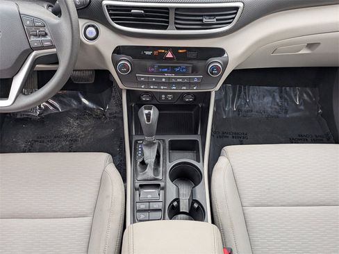 Used 2021 Hyundai Tucson SEL image 18