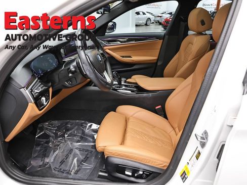 Used 2023 BMW 530e xDrive w/ Convenience Package AWD/4WD image 14