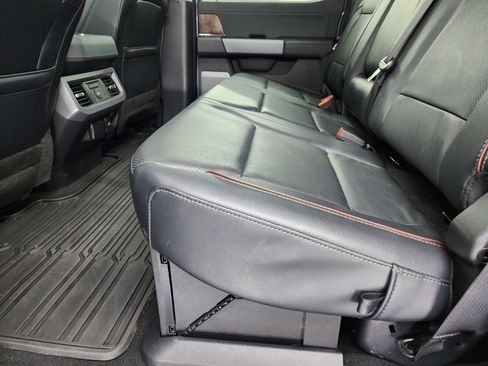 Used 2024 Ford F350 Lariat w/ Lariat Ultimate Package image 42