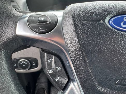 Used 2022 Ford Transit Connect XL FWD image 16