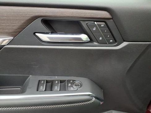 New 2026 GMC Acadia Denali w/ Super Cruise Package image 28