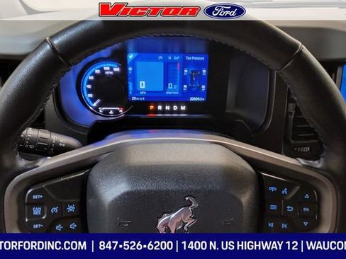 Used 2023 Ford Bronco Badlands w/ Sasquatch Package image 14