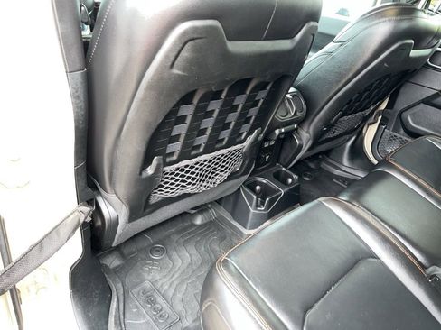 Used 2020 Jeep Gladiator Mojave image 41