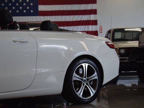 Used 2018 Mercedes-Benz E 400 Cabriolet image 17
