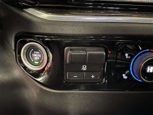 Used 2022 Chevrolet Silverado 1500 LT image 25