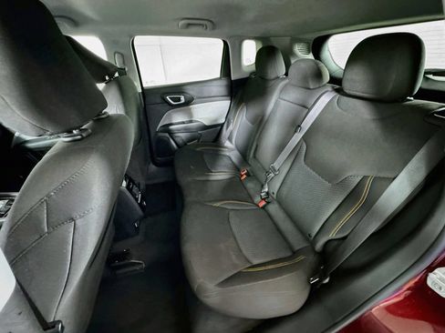 Used 2022 Jeep Compass Sport FWD image 22