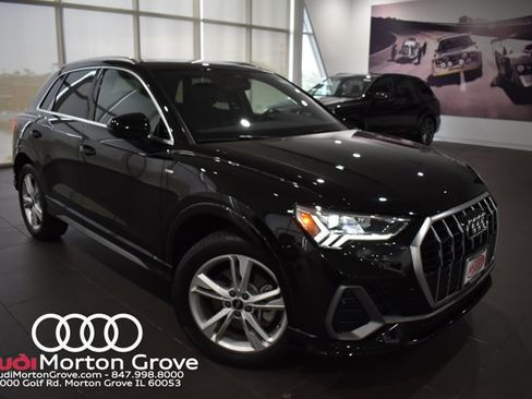 Used 2023 Audi Q3 2.0T Premium Plus w/ Premium Plus Package AWD/4WD image 1