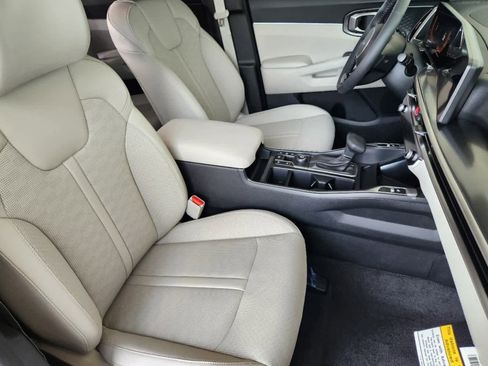 New 2026 Kia Sorento EX image 13