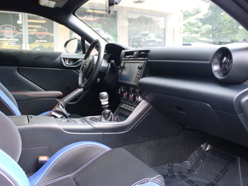 Used 2022 Subaru BRZ Limited image 19