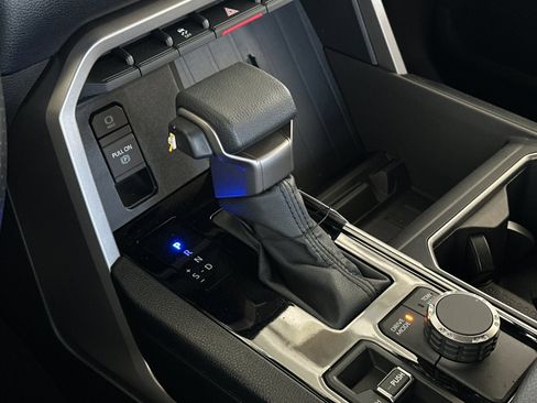 New 2026 Toyota Tundra SR5 image 18