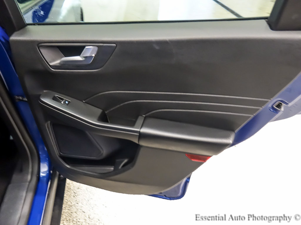 Used 2023 Ford Escape ST-Line Elite AWD/4WD image 22