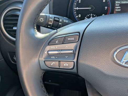 Used 2018 Hyundai Kona Limited image 19