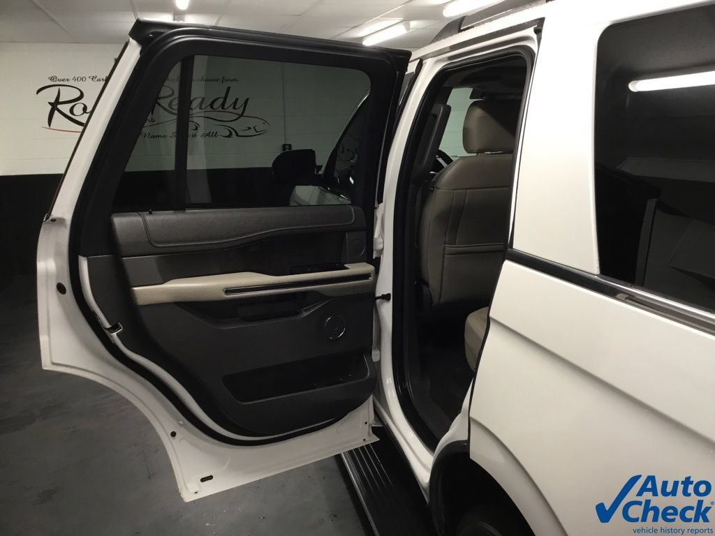 Used 2019 Ford Expedition Limited w/ Equipment Group 301A AWD/4WD image 26