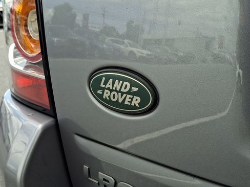 Used 2013 Land Rover LR2 AWD/4WD image 28