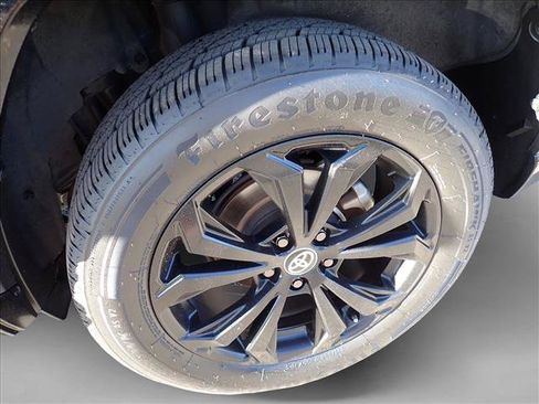 Used 2023 Toyota RAV4 XSE AWD/4WD image 7