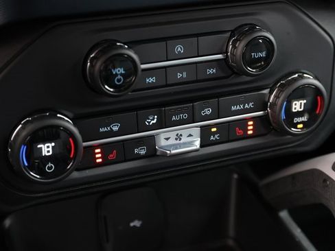 Used 2023 Ford Bronco Outer Banks image 21