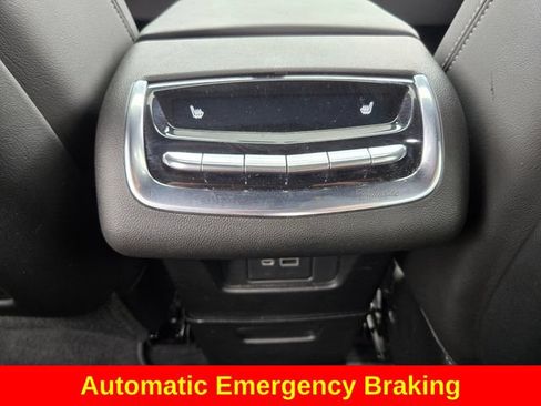 Used 2023 Cadillac XT6 Sport w/ Technology Package AWD/4WD image 17