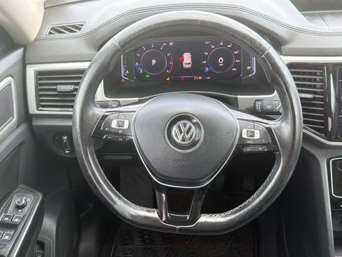 Used 2019 Volkswagen Atlas SEL FWD image 16