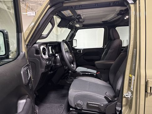 New 2025 Jeep Wrangler Unlimited Sport AWD/4WD image 19