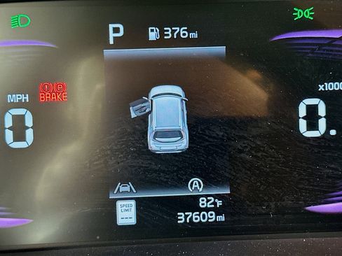 Used 2025 Kia Soul LX w/ LX Technology Package image 19