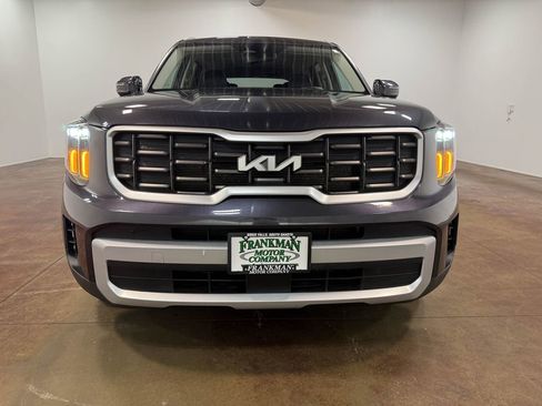 Used 2025 Kia Telluride S AWD/4WD image 39