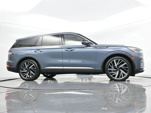 Used 2025 Lincoln Aviator Reserve w/ Equipment Group 201A image 48