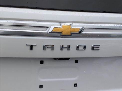Used 2024 Chevrolet Tahoe High Country w/ Premium Package 2 AWD/4WD image 9