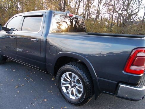 Used 2019 RAM 1500 Limited image 5