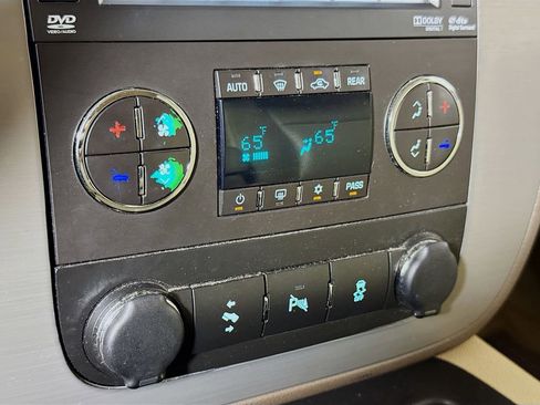 Used 2014 GMC Yukon XL SLT RWD image 14