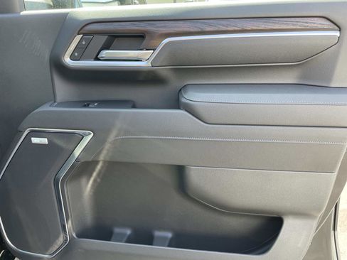 New 2025 GMC Sierra 2500 SLT image 26